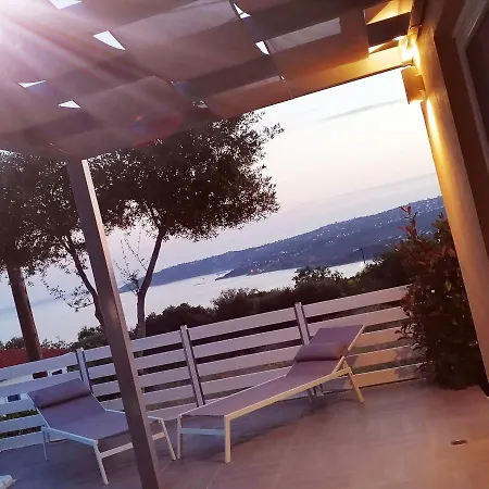 וילה Dreamcatcher Vlachata